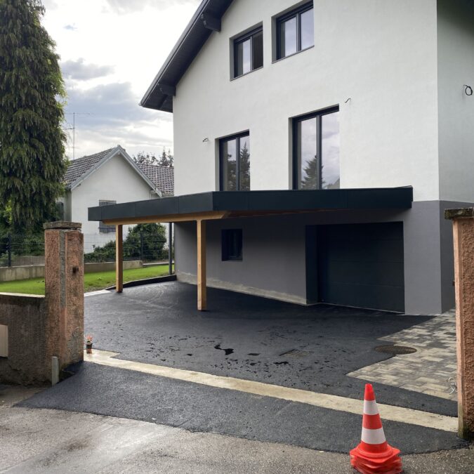 Pose d’enrob&eacute;, macadam et goudronnage &agrave; Mulhouse et environs &mdash; AK TP, votre sp&eacute;cialiste &agrave; Illzach Kingersheim